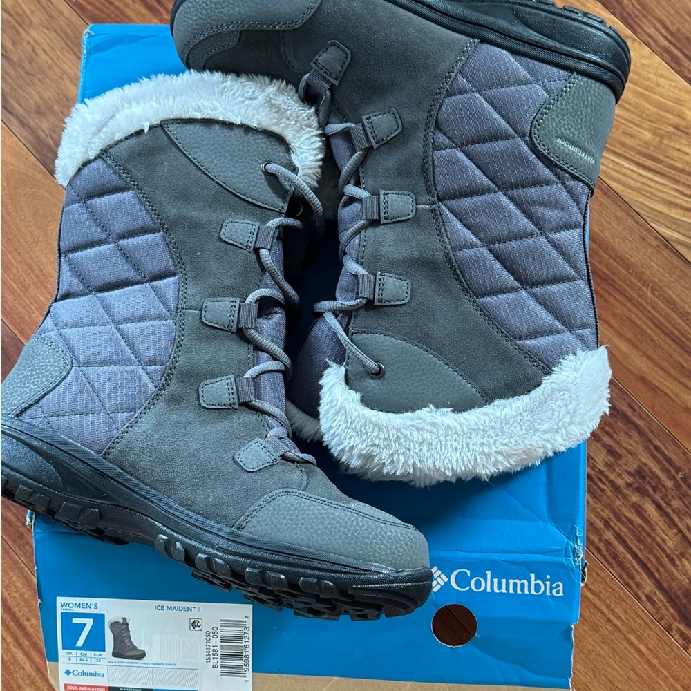 Columbia Women's Gray Ice Maiden II Winter Boots - Picture 4 of 8